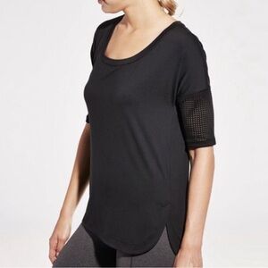 CALIA by Carrie Underwood Limited Edition Black Mesh sleeve tee Shirt size S